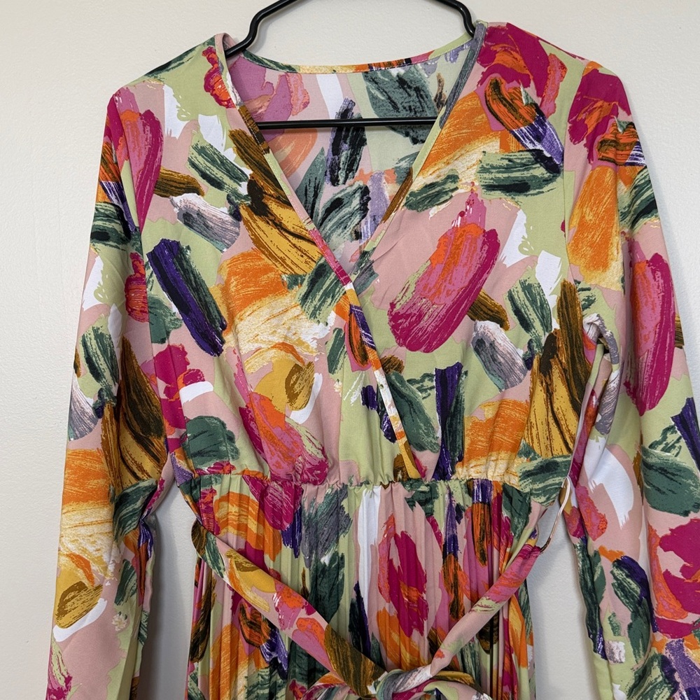 Colorful Abstract Print Dress - Picture 3 of 4